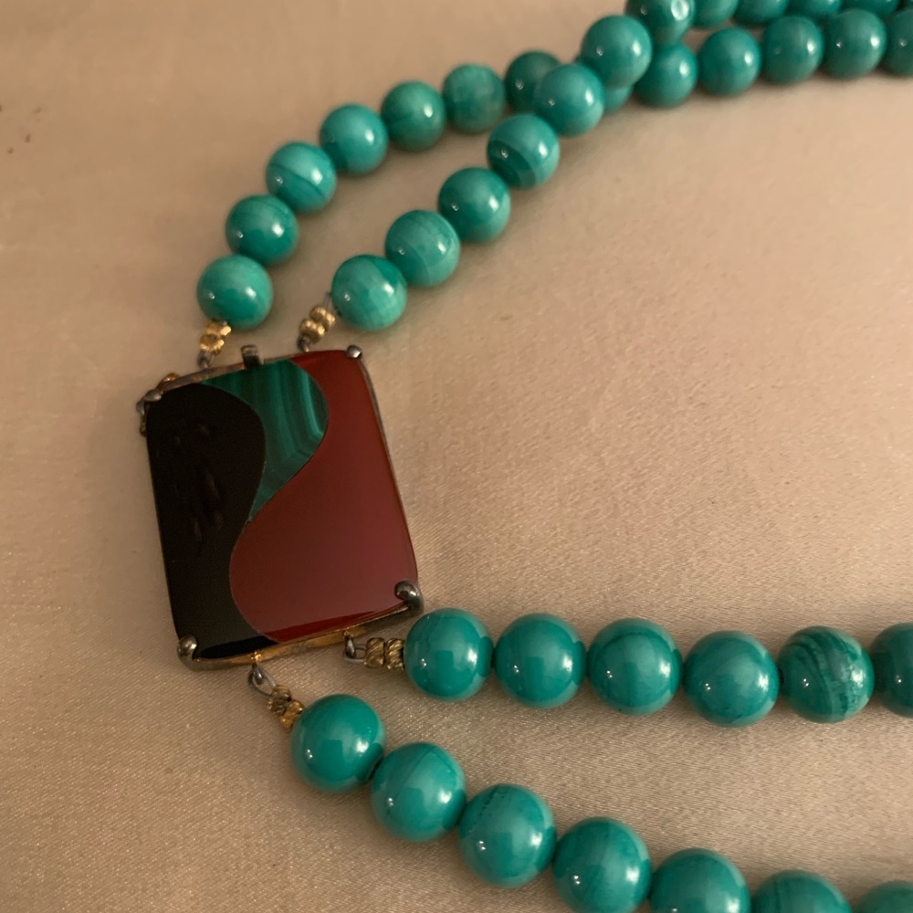 Stunning necklace
